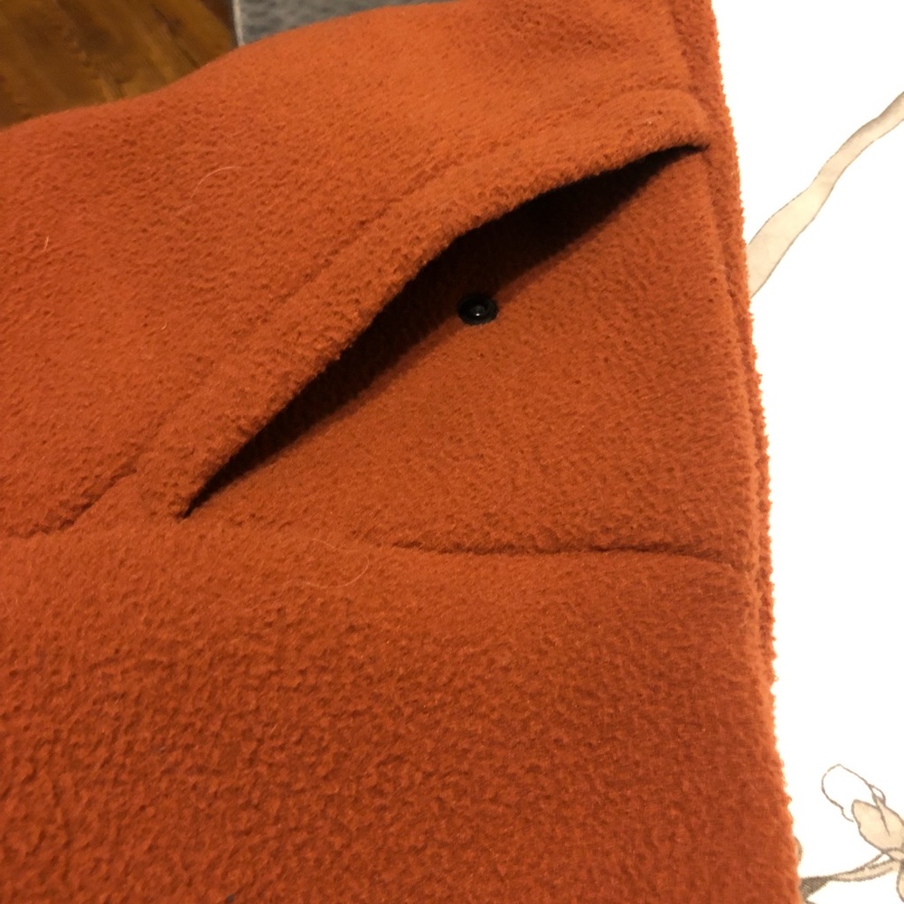 North Face vest -mens size medium- burnt orange